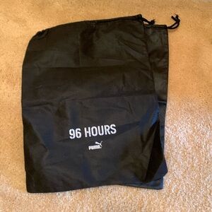 NWOT Puma 96 Hours shoe bag set